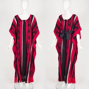 1970s Vintage "Folklore" Ecuador Red & Black Woven Wool Blanket Caftan